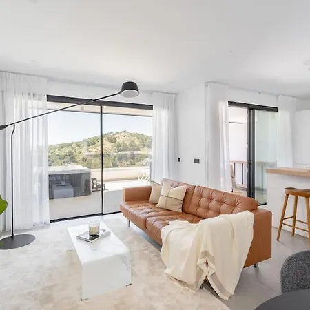 Seaviews Private Jacuzzi Rooftop&luxurious Living 아파트 에스테포나