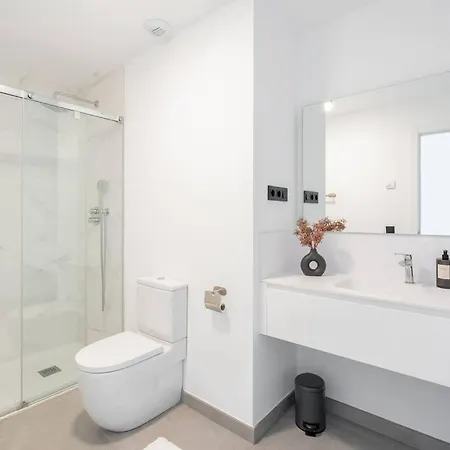 Seaviews Private Jacuzzi Rooftop&luxurious Living Apartamento